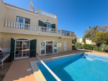 id7c2ac601-0000-0500-0000-000018ea4e04