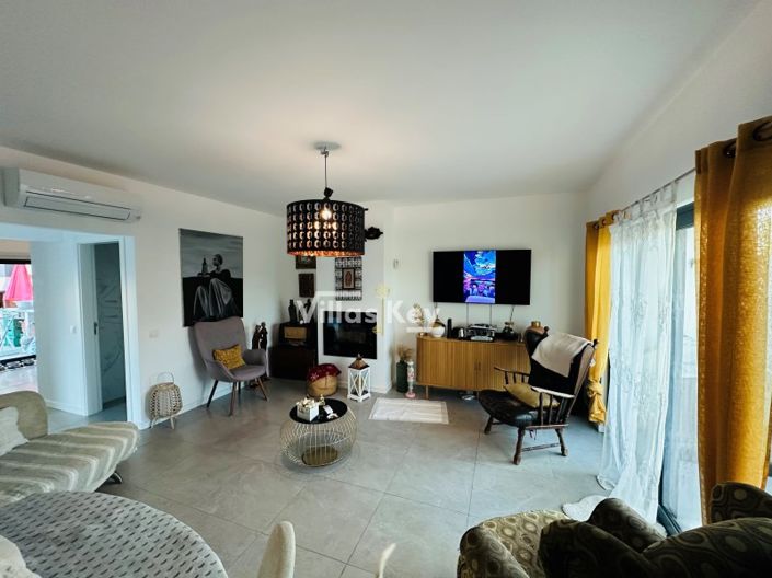 Image No.23-4 Bed House for sale