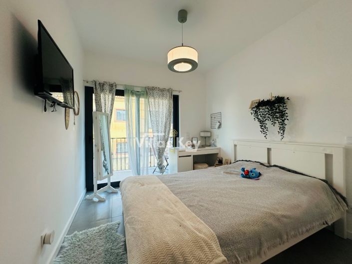 Image No.31-4 Bed House for sale