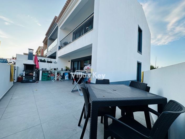 Image No.34-4 Bed House for sale