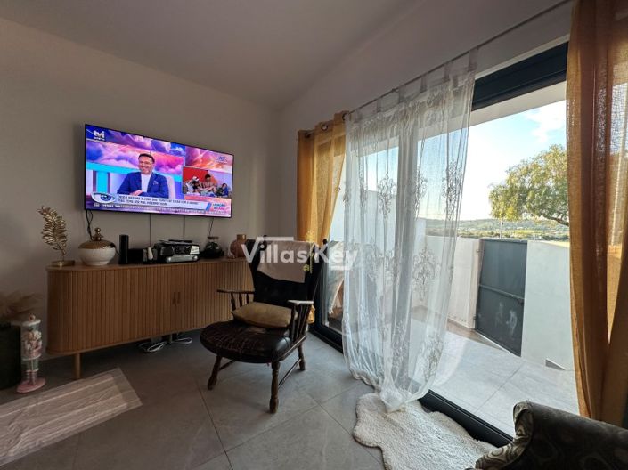 Image No.7-4 Bed House for sale