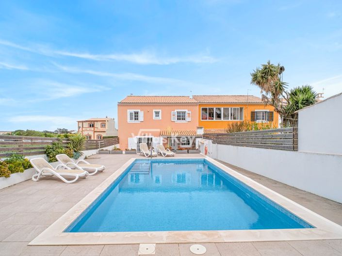 Image No.2-Maison de 4 chambres à vendre à Vila do Bispo