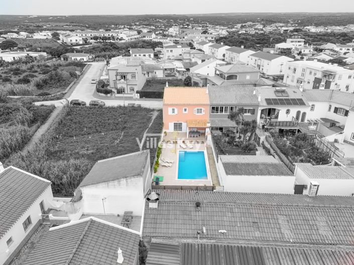 Image No.22-Maison de 4 chambres à vendre à Vila do Bispo