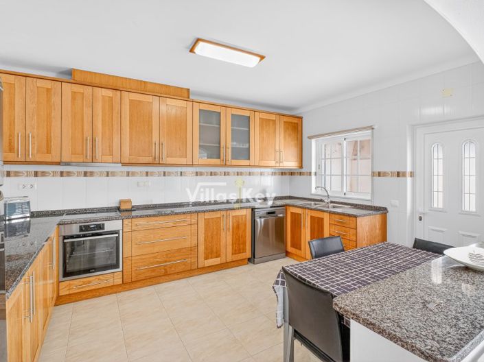 Image No.8-Maison de 4 chambres à vendre à Vila do Bispo