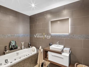 id18d0c601-0000-0500-0000-000018faa2f7