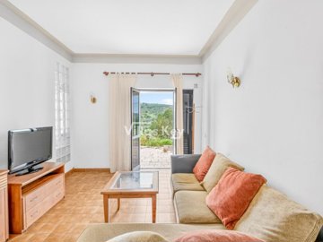 idabadc601-0000-0500-0000-000018fa46d1