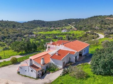 idabadc601-0000-0500-0000-000018fa46b0