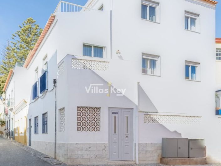 Image No.18-Propriété à vendre à Lagos