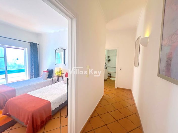 Image No.11-4 Bed House for sale