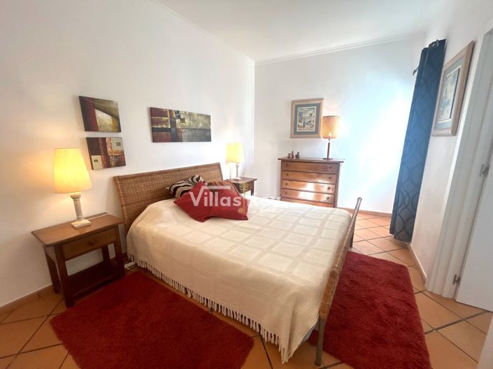 Image No.15-4 Bed House for sale