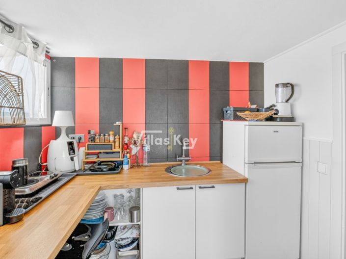 Image No.22-4 Bed House for sale