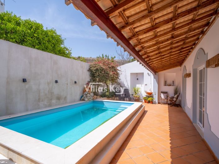 Image No.26-4 Bed House for sale