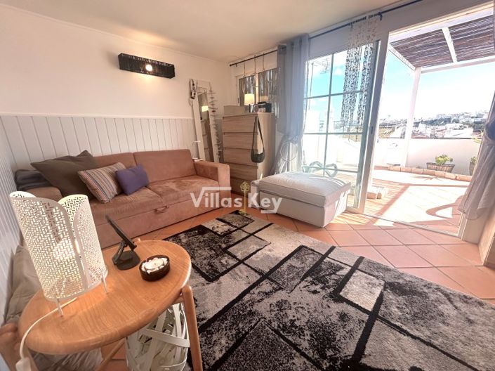 Image No.34-4 Bed House for sale