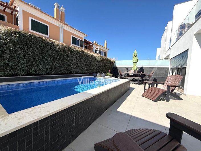 Image No.22-4 Bed House for sale