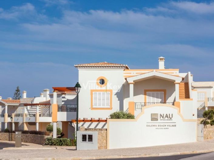 Image No.13-2 Bed House for sale