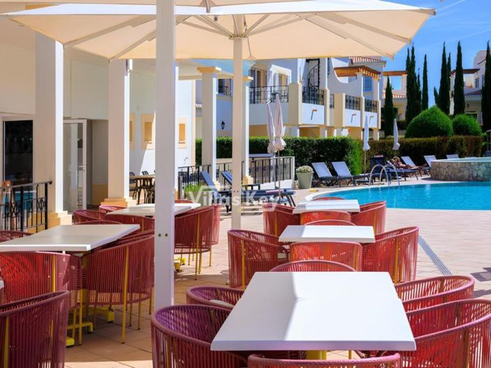 Image No.15-2 Bed House for sale