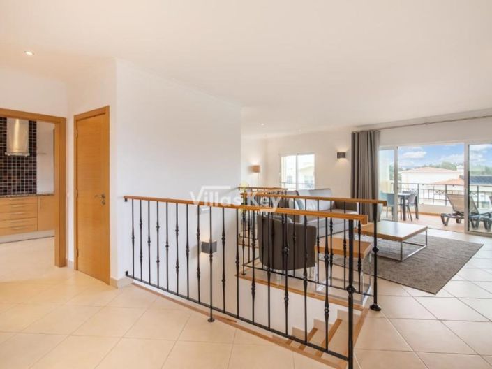 Image No.2-2 Bed House for sale