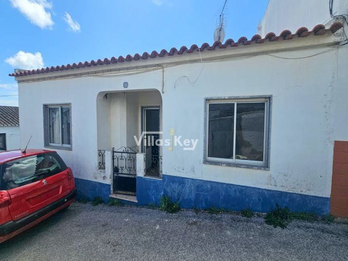 Image No.10-2 Bed House for sale