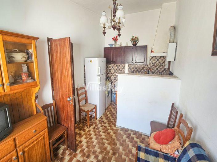 Image No.2-2 Bed House for sale