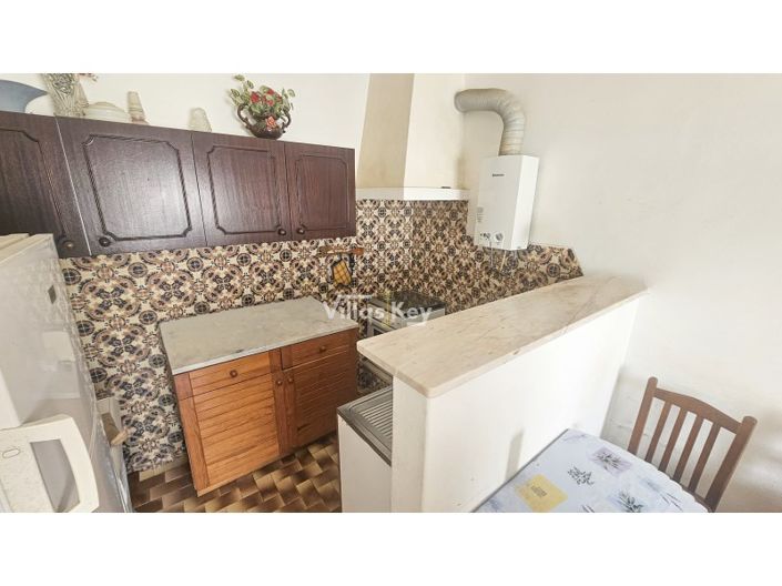 Image No.4-2 Bed House for sale