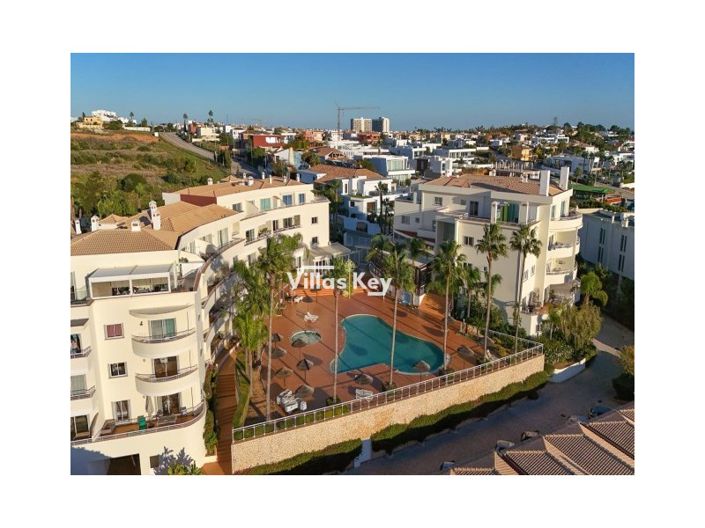 Image No.37-2 Bed Apartment for sale