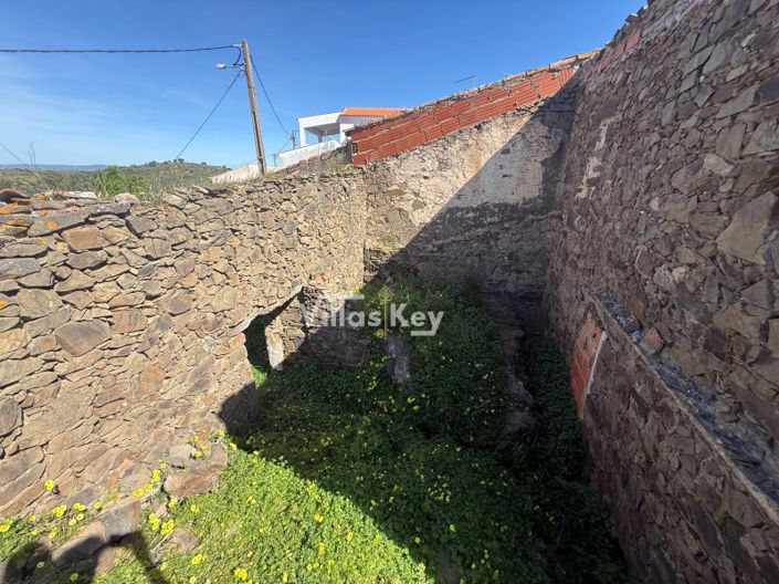 Image No.13-1 Bed Farmhouse for sale