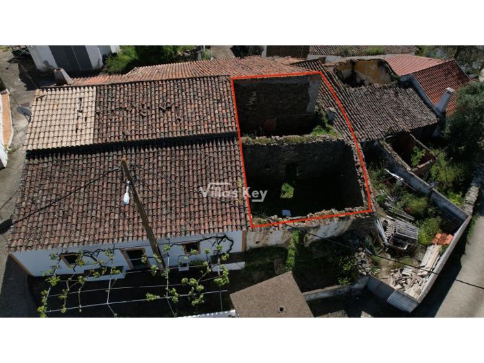 Image No.20-1 Bed Farmhouse for sale