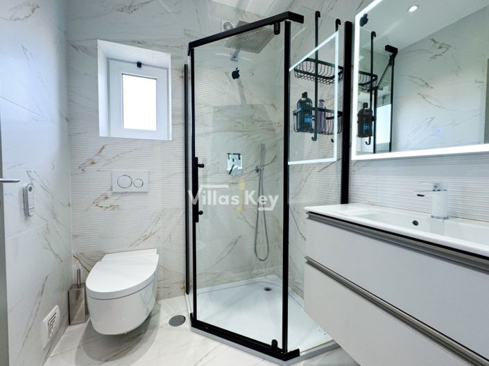 Image No.22-3 Bed House for sale