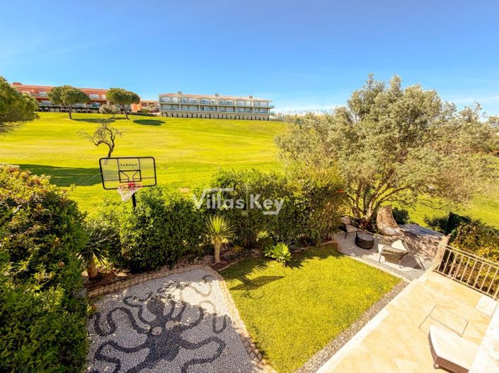 Image No.41-3 Bed House for sale