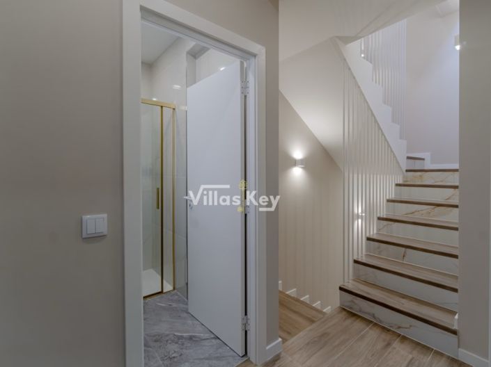 Image No.22-3 Bed House for sale