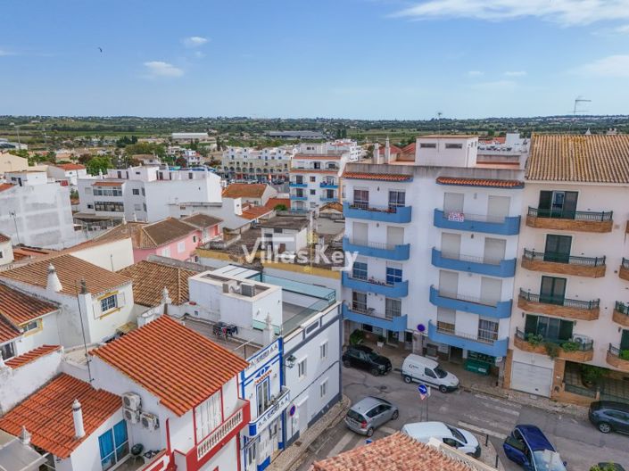 Image No.28-3 Bed House for sale