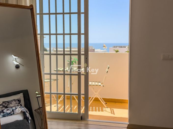 Image No.33-6 Bed House for sale