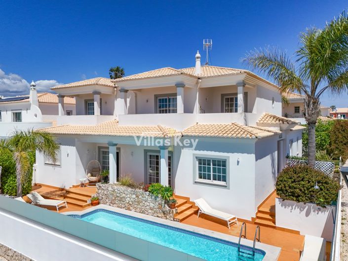 Image No.54-6 Bed House for sale