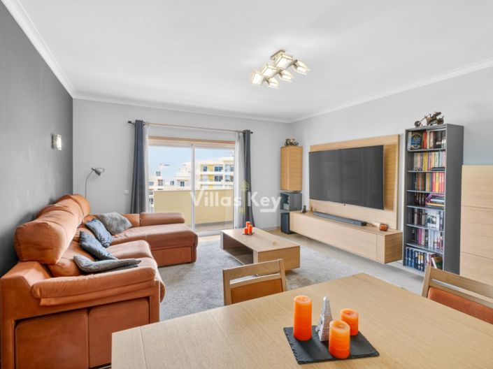 Image No.4-2 Bed Apartment for sale