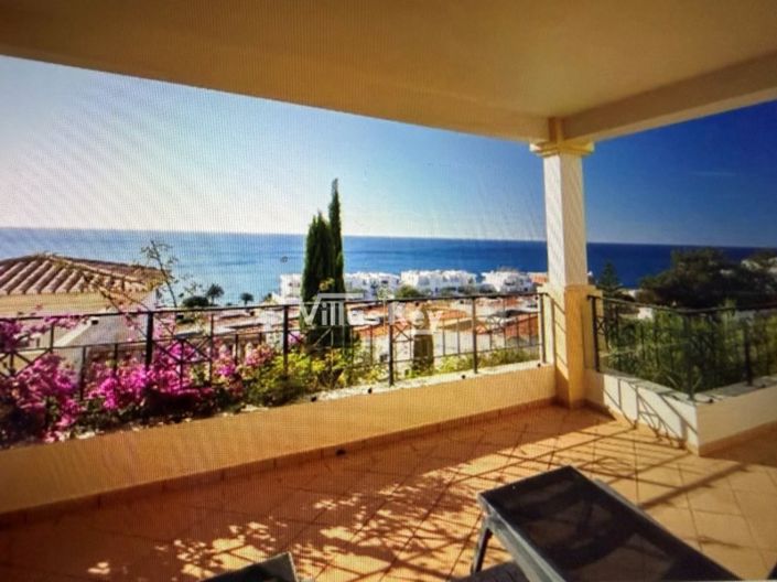 Image No.16-3 Bed House for sale