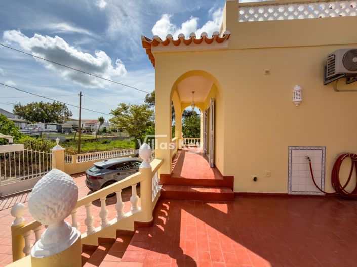 Image No.34-4 Bed House for sale