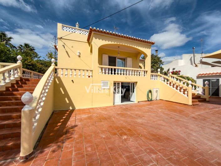 Image No.38-4 Bed House for sale