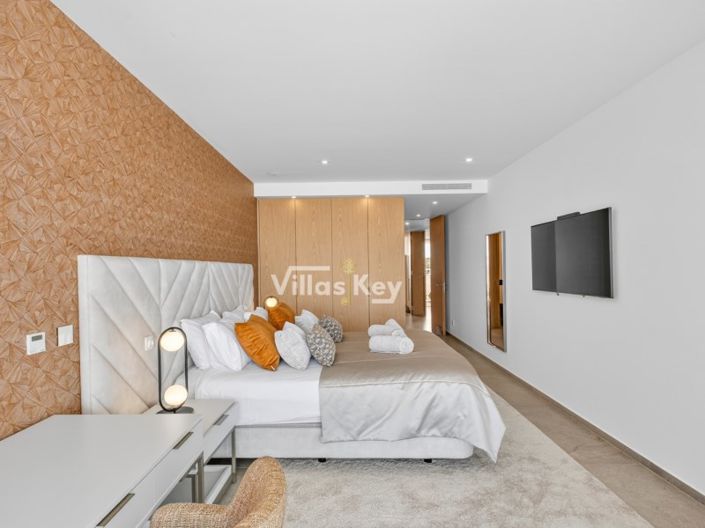 Image No.13-3 Bed Apartment for sale
