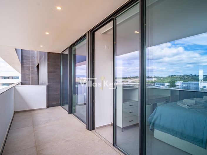Image No.22-3 Bed Apartment for sale