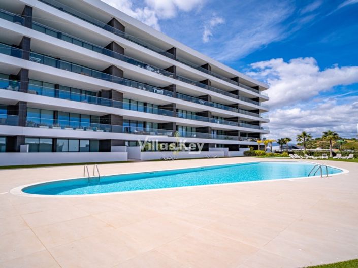 Image No.3-3 Bed Apartment for sale