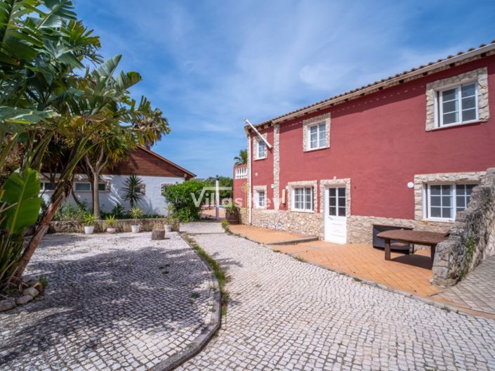 Image No.11-7 Bed Farmhouse for sale