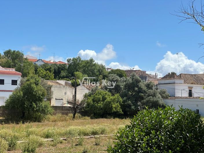 Image No.12-5 Bed House for sale
