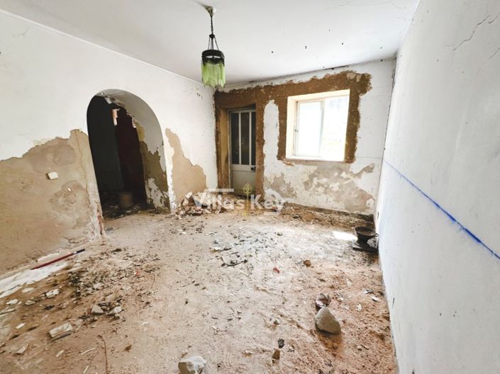 Image No.27-5 Bed House for sale