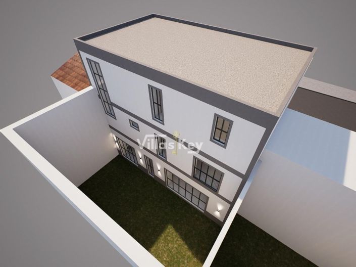 Image No.6-5 Bed House for sale