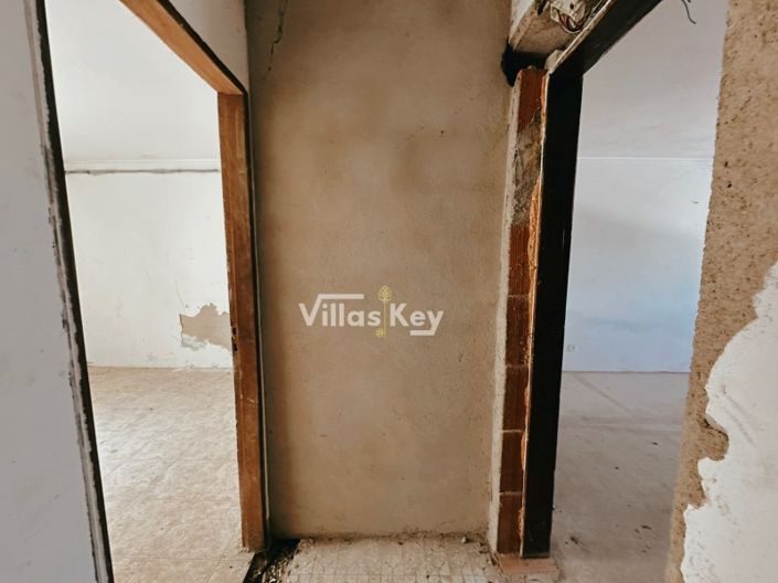 Image No.14-5 Bed House for sale