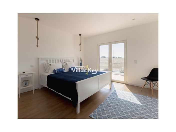 Image No.29-5 Bed House for sale