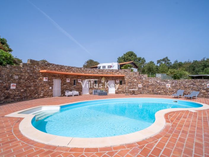 Image No.12-4 Bed Farmhouse for sale