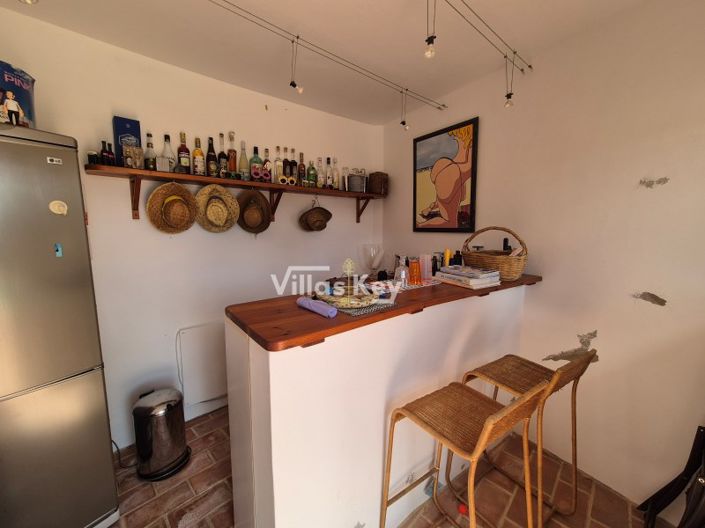 Image No.53-4 Bed Farmhouse for sale