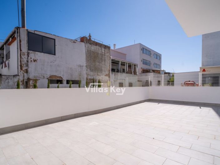 Image No.21-2 Bed Apartment for sale