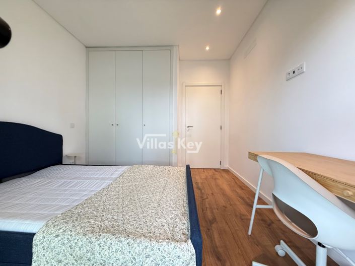 Image No.8-2 Bed Apartment for sale